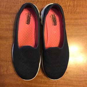 Skechers Goga Mat size 9